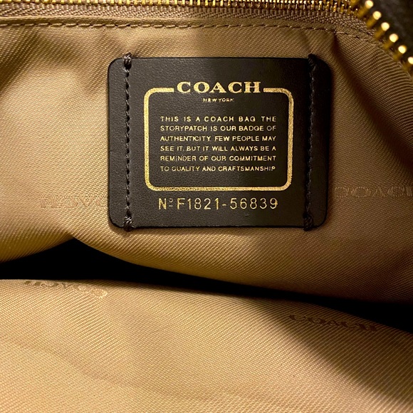 Coach Brooklyn Carryall Satchel. Tons of different pockets, zippers, & storage - Picture 3 of 10